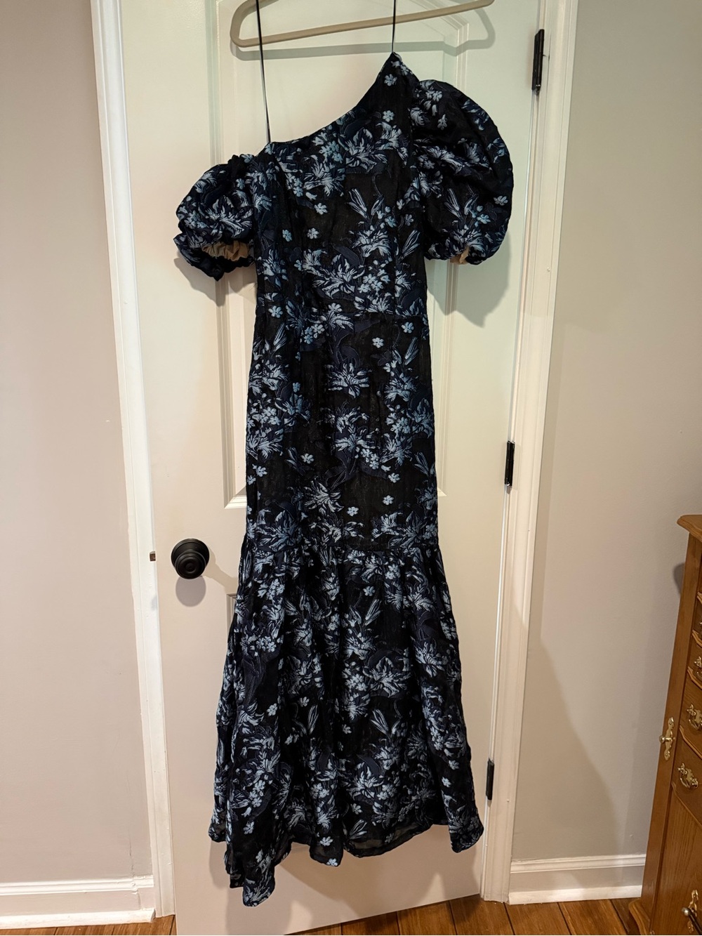 ELLIATT | One-Shoulder Puff-Sleeve Floral Maxi Dress in Navy and Light Blue